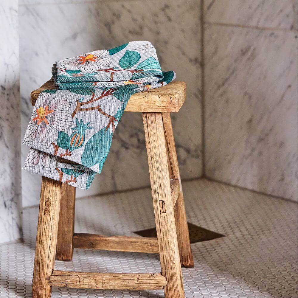 Ekelund_Magnolia_Tea_Towel_35x50_2