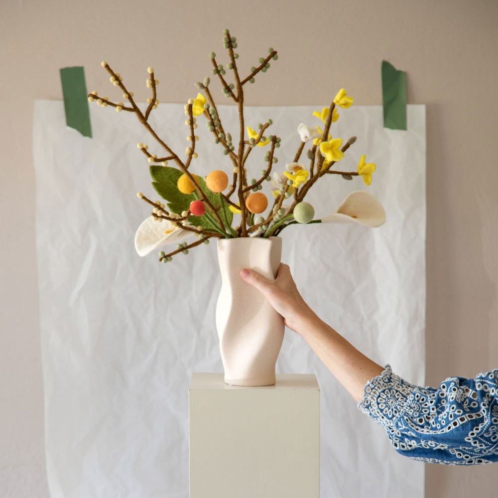 Gry & Sif Branch Golden Bell