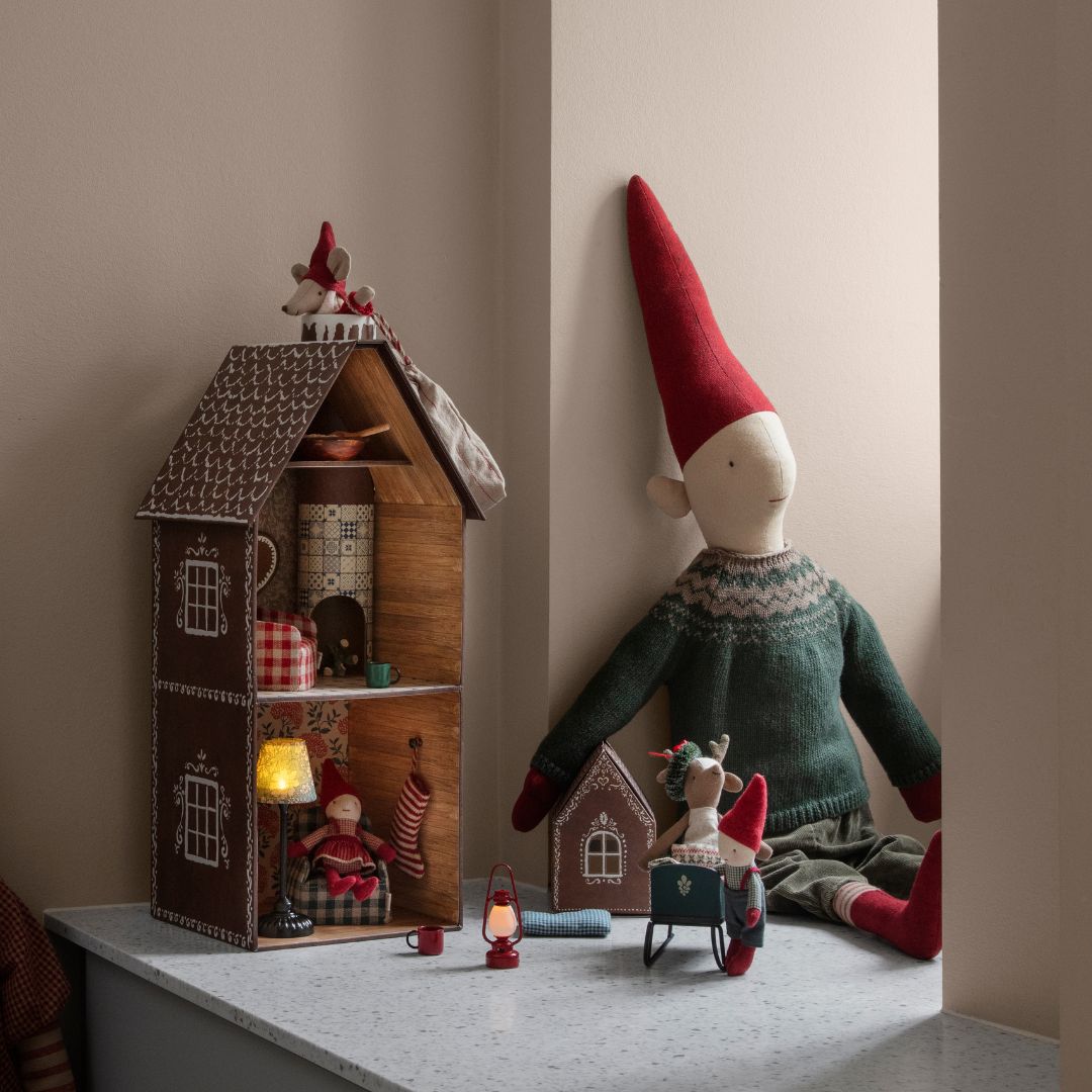 Maileg Gingerbread House Mouse – Nordic Fusion Store