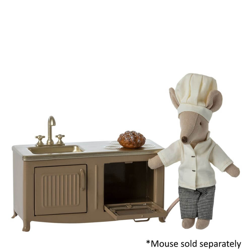 Maileg_Kitchen_Mouse_Light_Brown_Styled_1