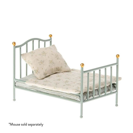 Maileg_Mouse_Vintage_Bed_mint