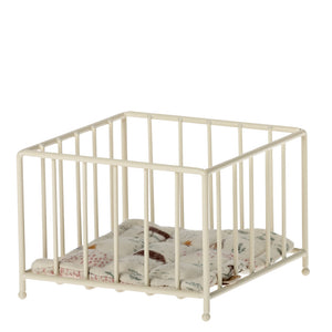 Maileg Playpen My