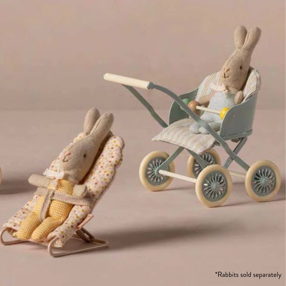 Maileg_Stroller_Baby_Blue__Styled