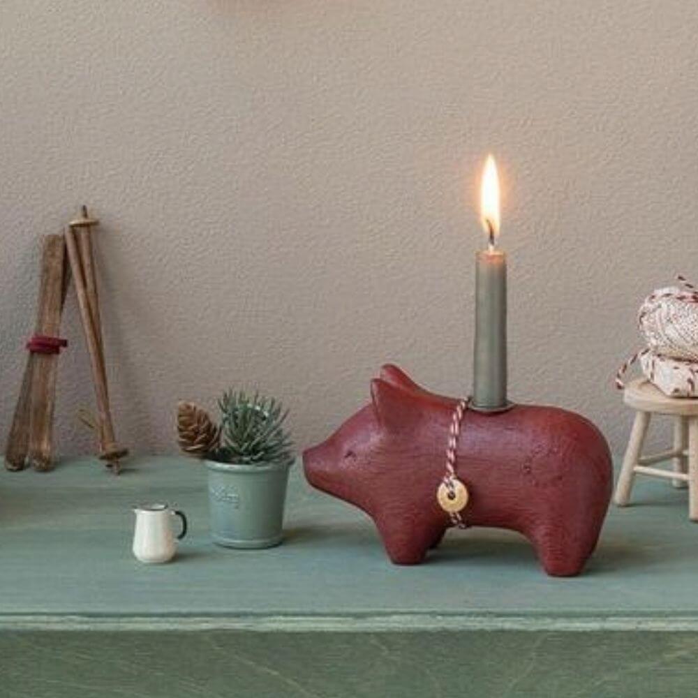 Maileg_Wooden_Candle_Holder_Pig_Small_Red_1