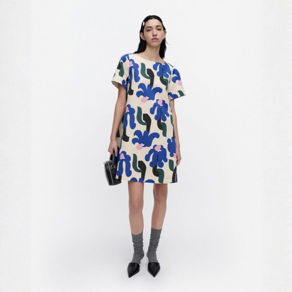 MarimekkoHivuttaaKukkahattuDress-FrontFull_1