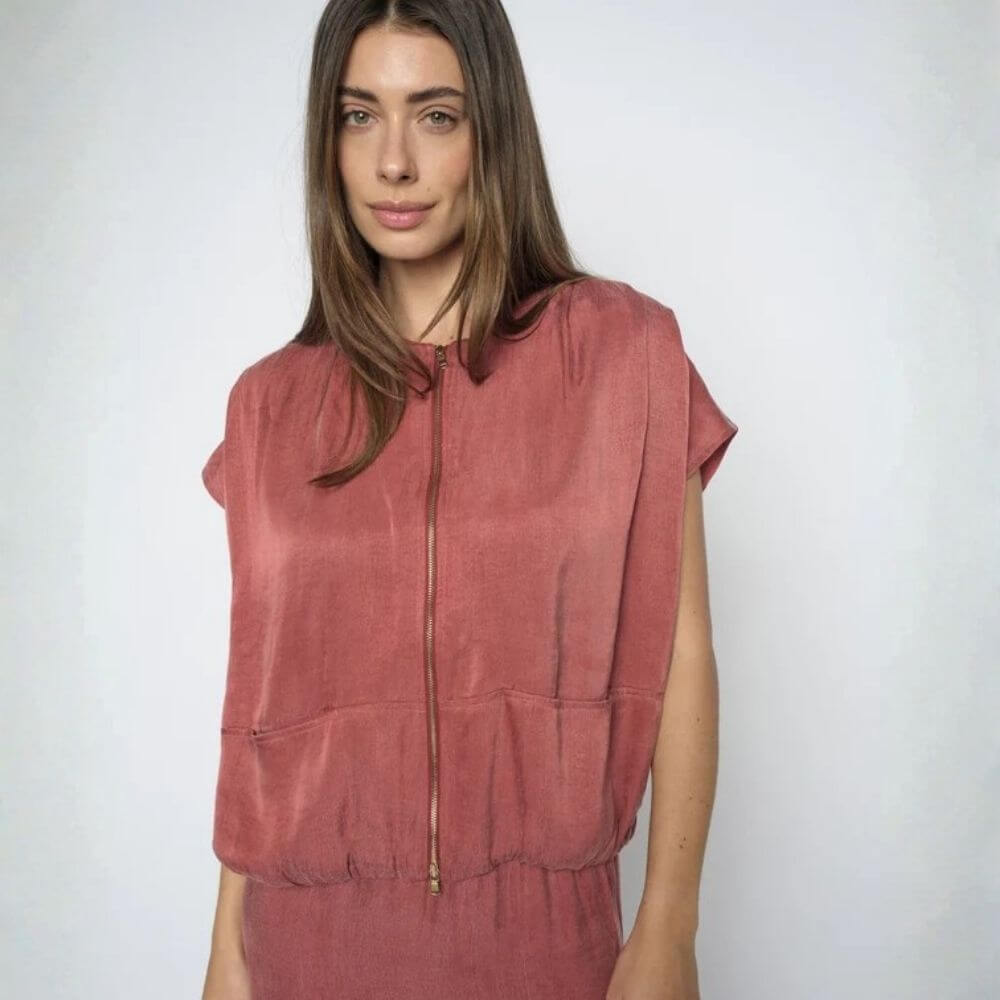 MosMoshKeliNadieBlouse-Model
