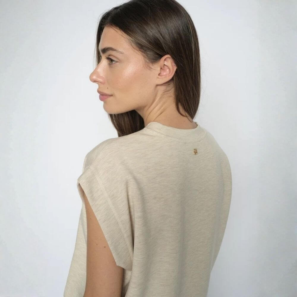 MosMoshNamaraSweatshirt-ModelBack