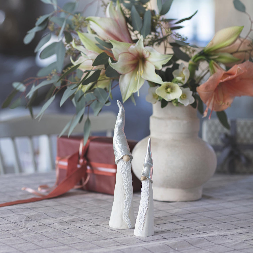 Naasgransgarden Tall Santa White 18cm