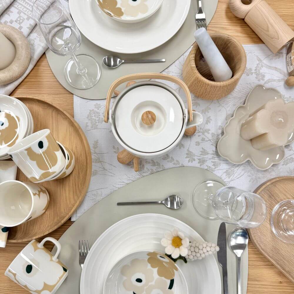 Nordic Neutrals Table Setting 