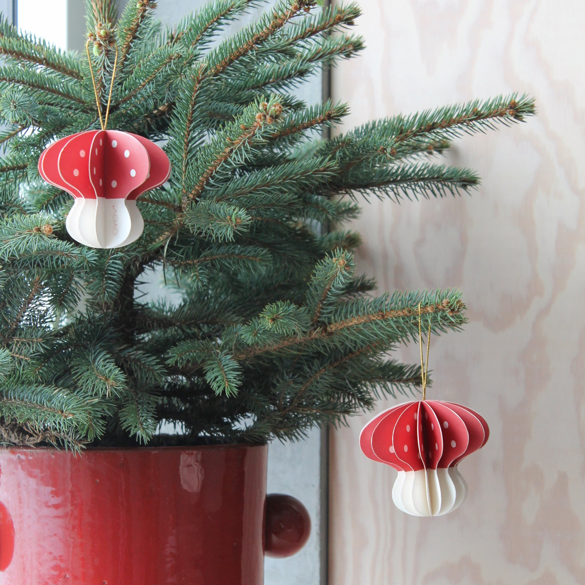 oyoy-christmas-mushroom-paper-ornament-3-pack