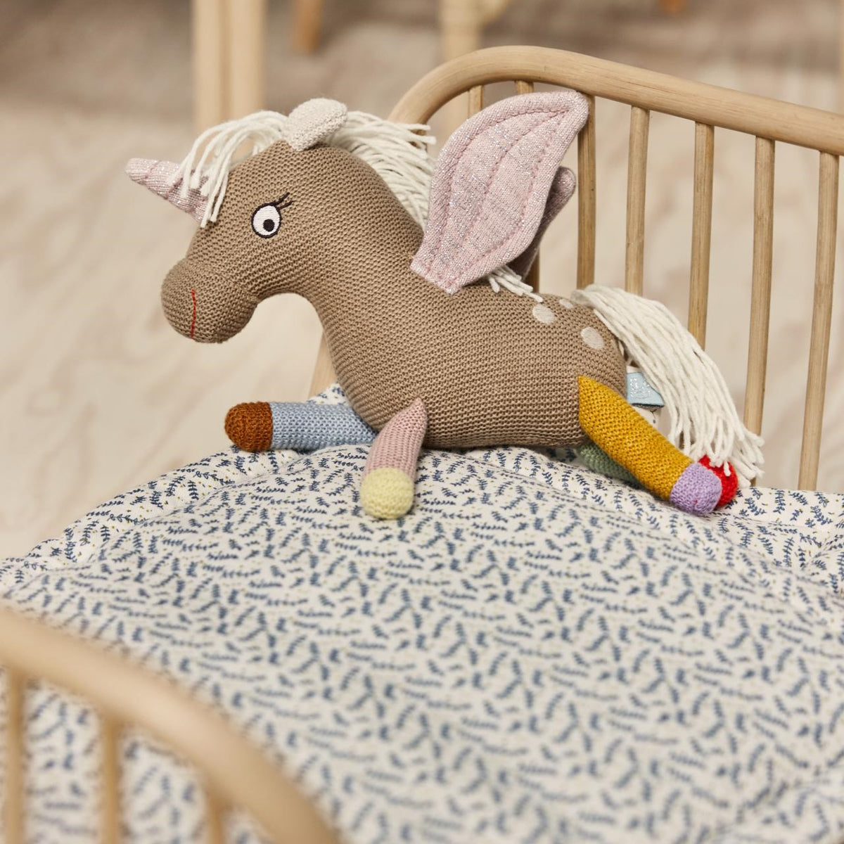 oyoy-ummi-unicorn-toy