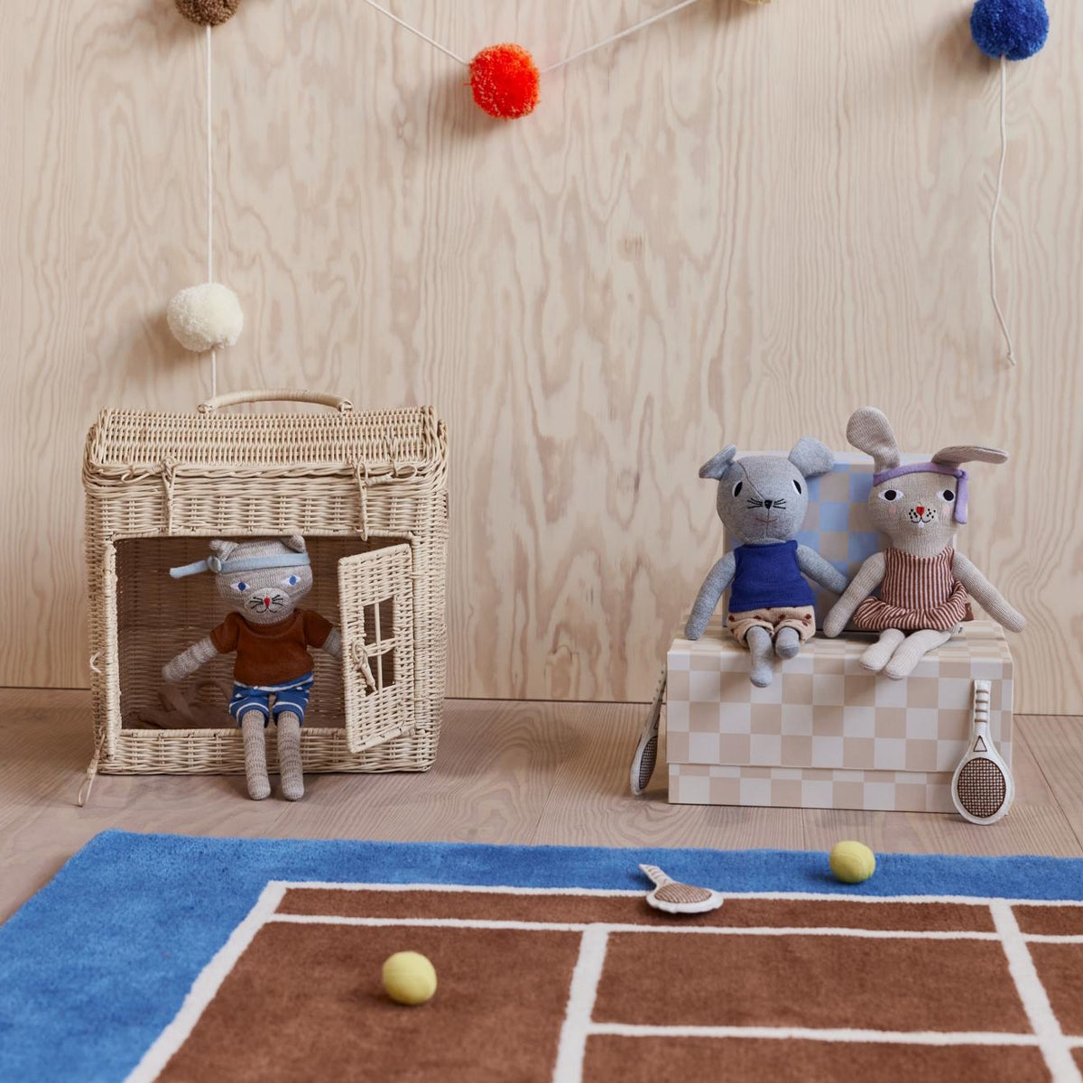 oyoy-polly-cat-tennis-doll