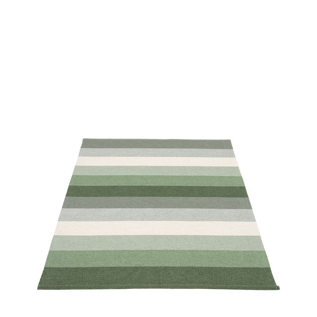 Pappelina-molly-rug-woods