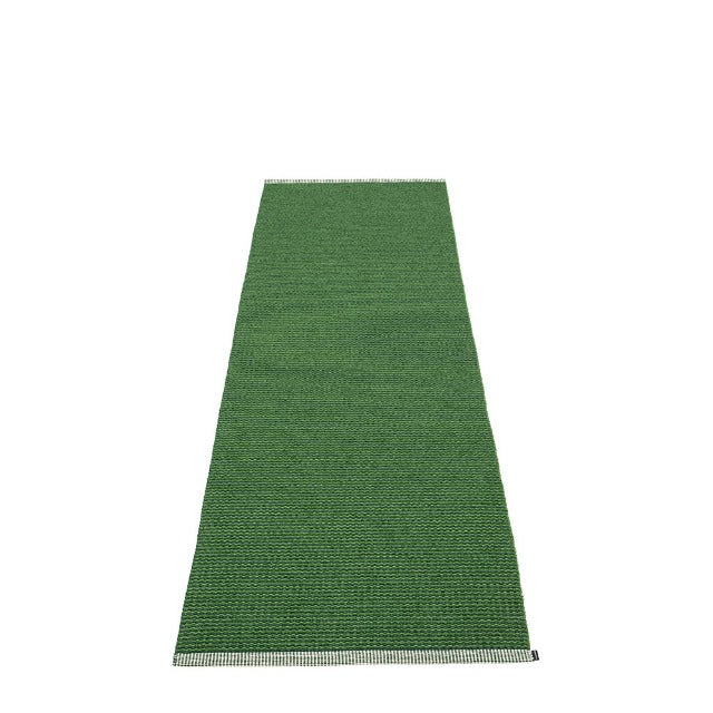 Pappelina-mono-rug-grass-green180x300