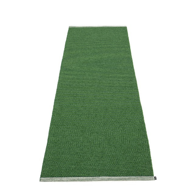 Pappelina-mono-rug-grass-green140x200