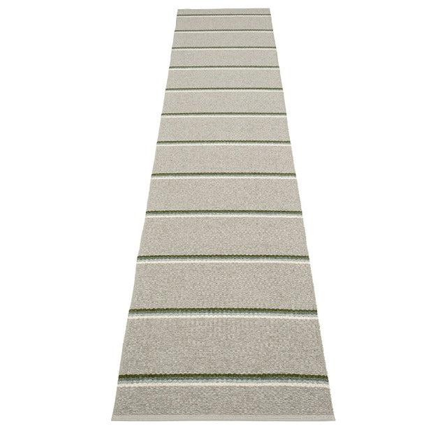 Pappelina-olle-rug-green