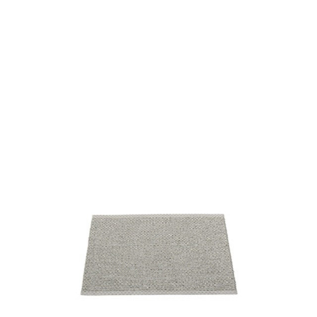 Pappelina-svea-rug-warm-grey70x50