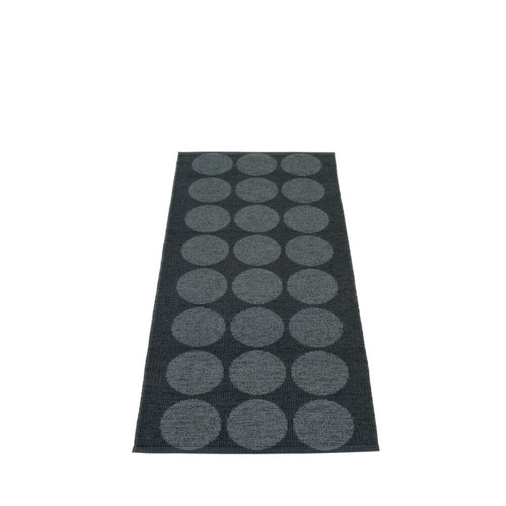 Pappelina_Rug_Hugo_Black
