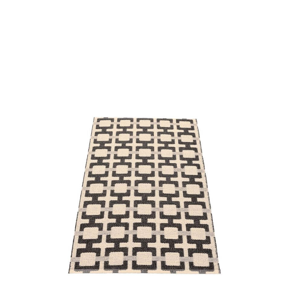Pappelina_Rug_Tom_Black_1