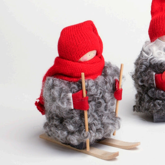 Swallings-santa-sheepskin-skier
