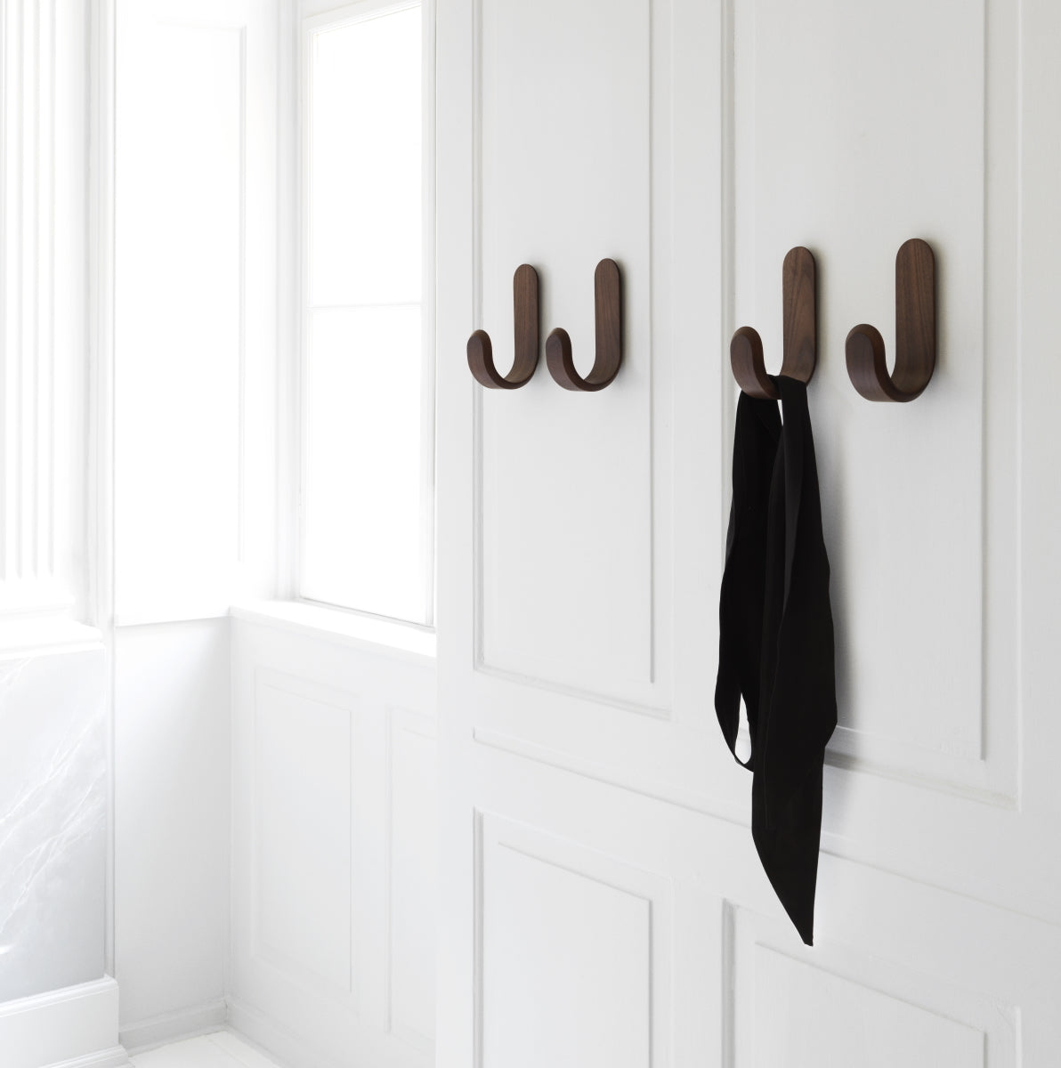 NormannCopenhagen-curve-mini-hooks-2pk-matte-brown