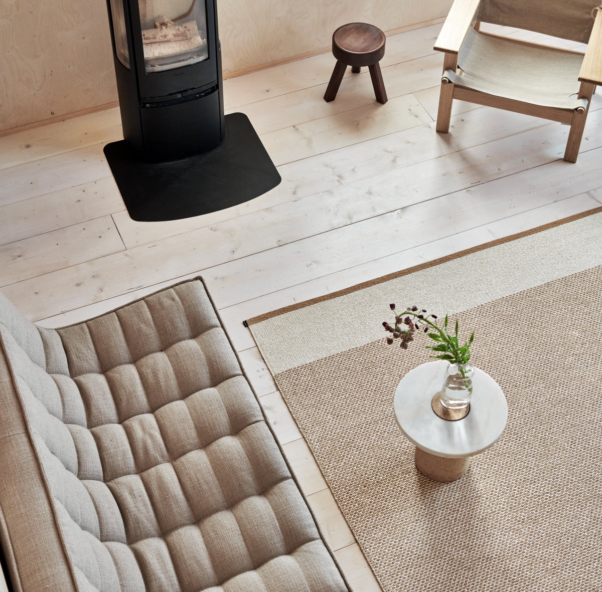 Pappelina-edit-rug-brick70x120