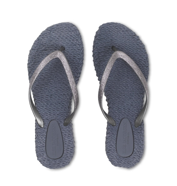 IlseJacobsen-flip-flops-grey36