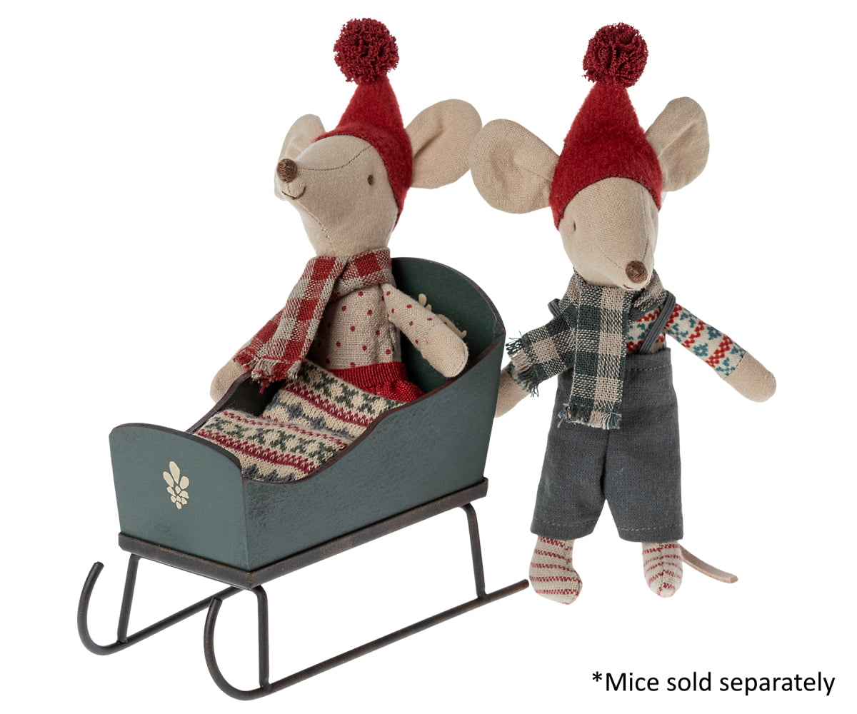 maileg-sleigh-for-mouse-green
