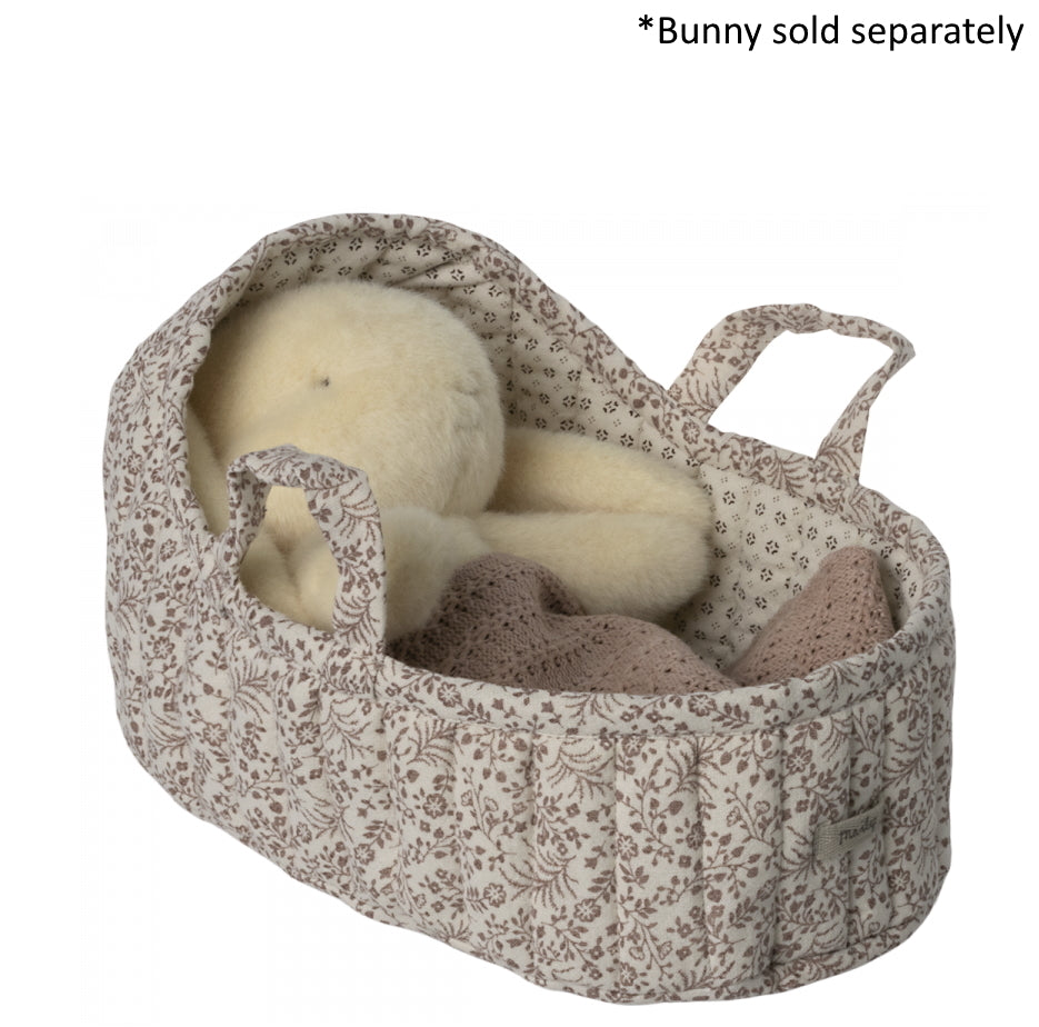 maileg-carry-cot-large-off-white