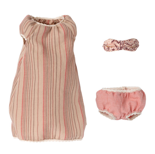 maileg-nightgown-set-for-medium-mouse