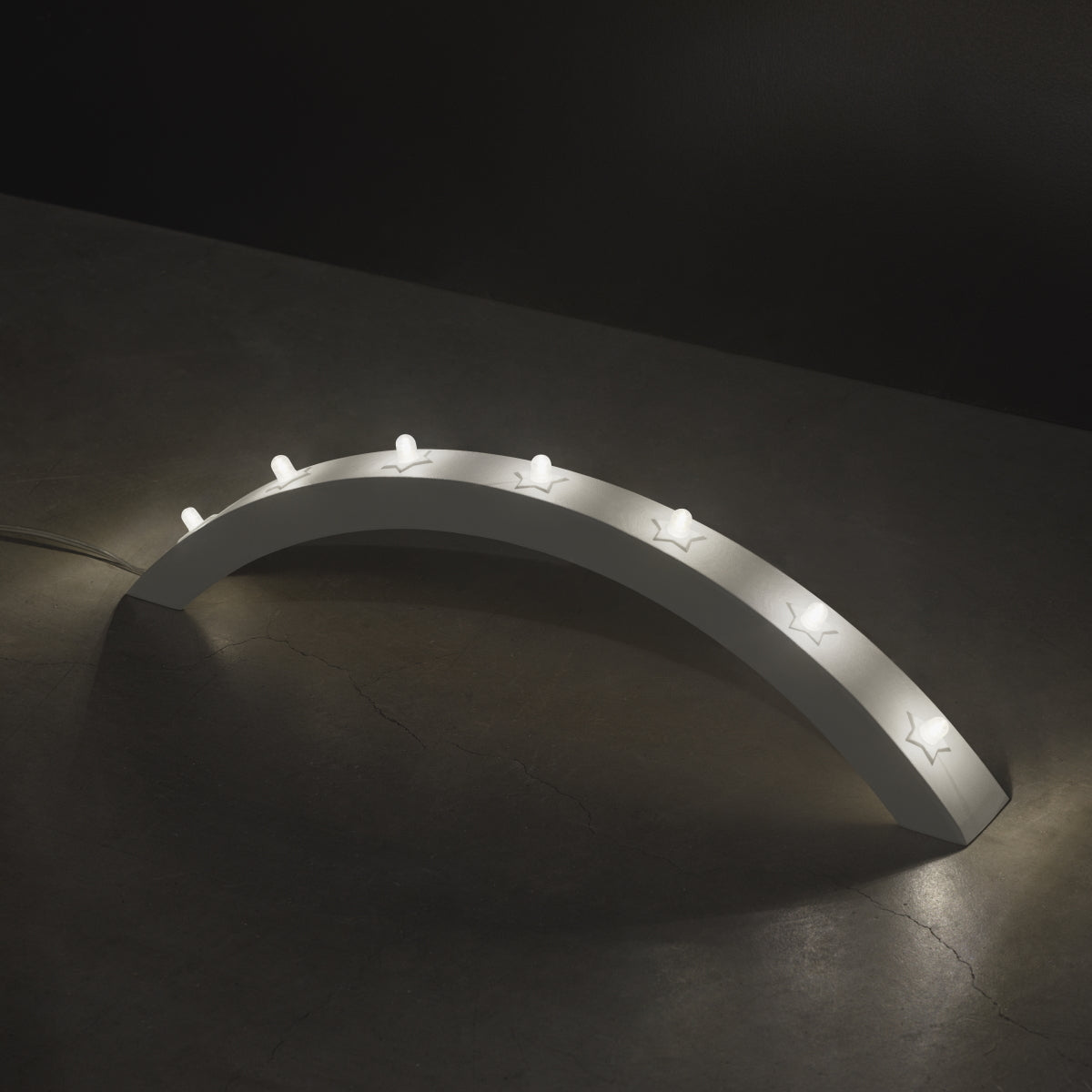 DesignHouseStockholm-lightbow-white