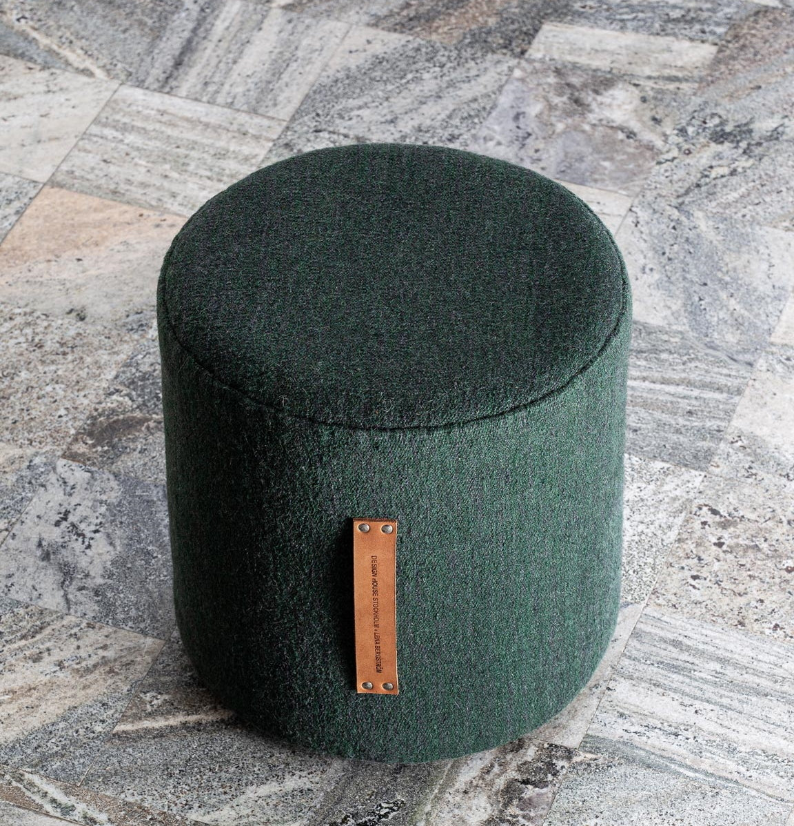 DesignHouseStockholm-bjork-stoolDarkBlue