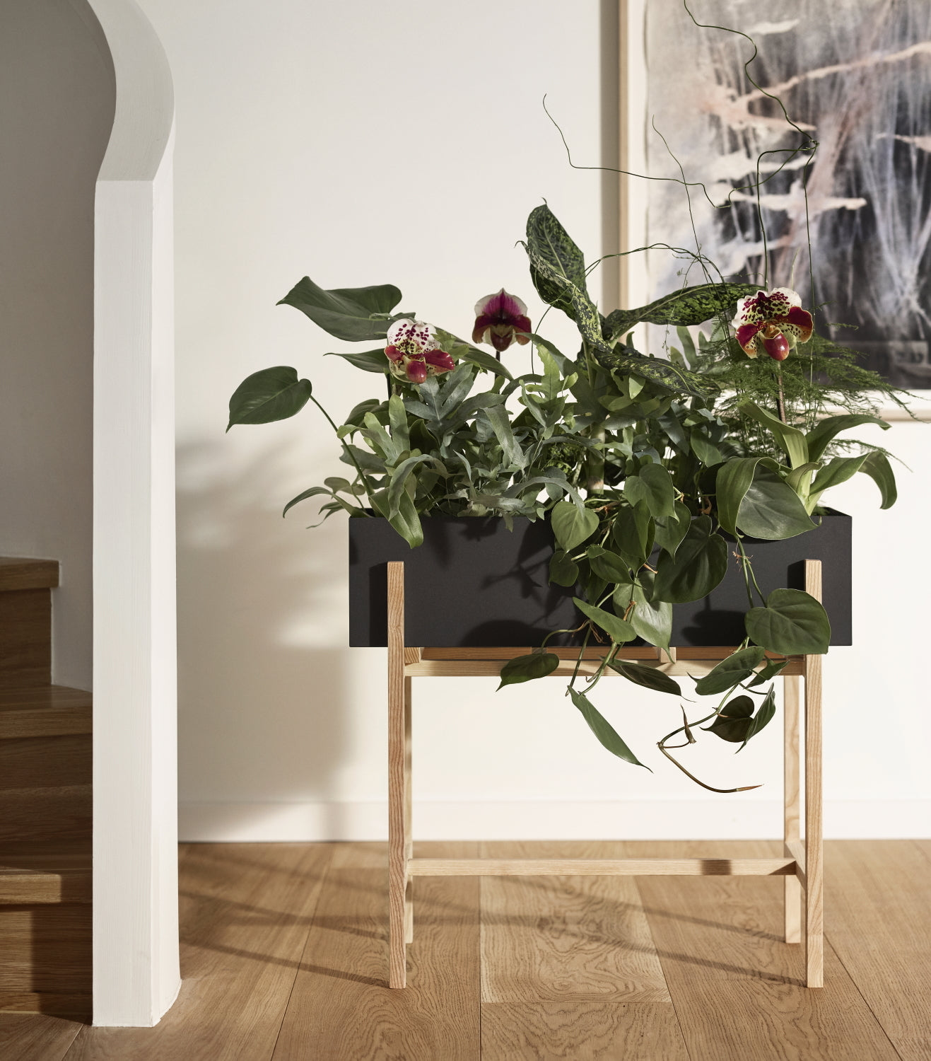 Botanic Planter Stand Metal