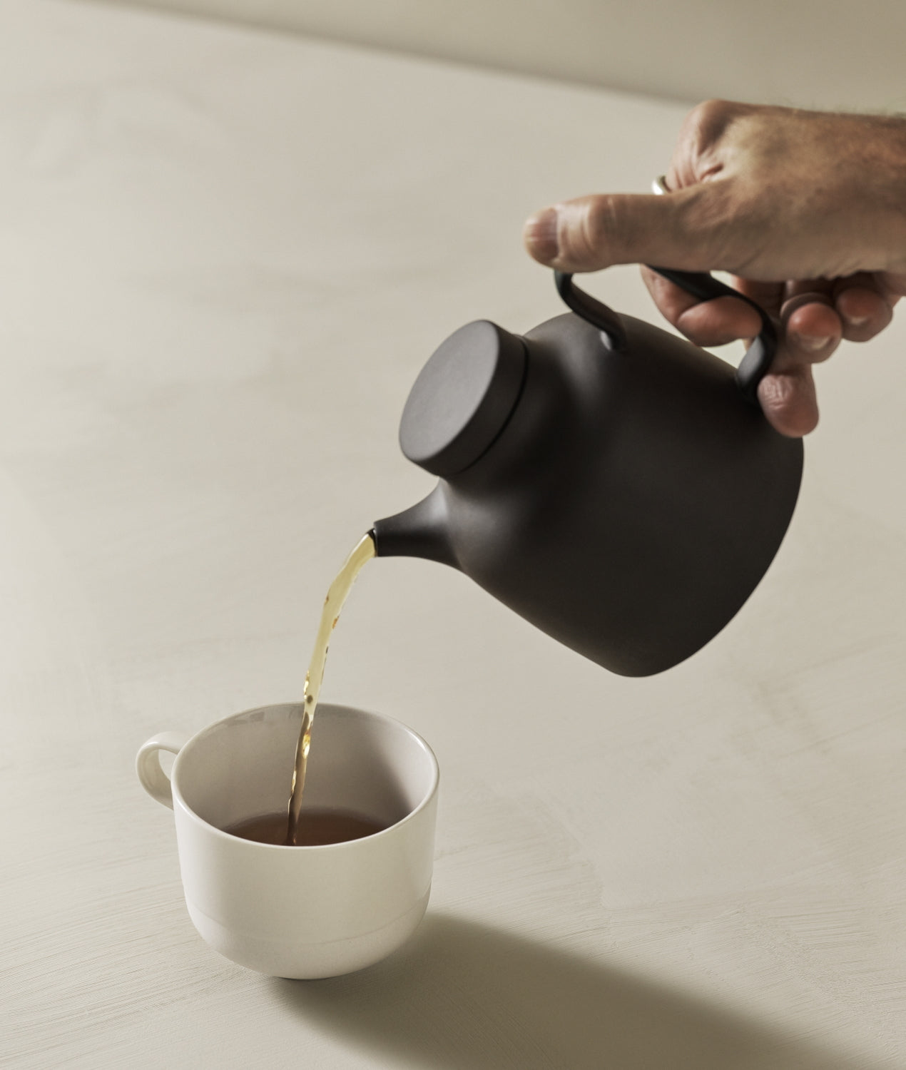 DesignHouseStockholm-sand-secrets-tea-potRed