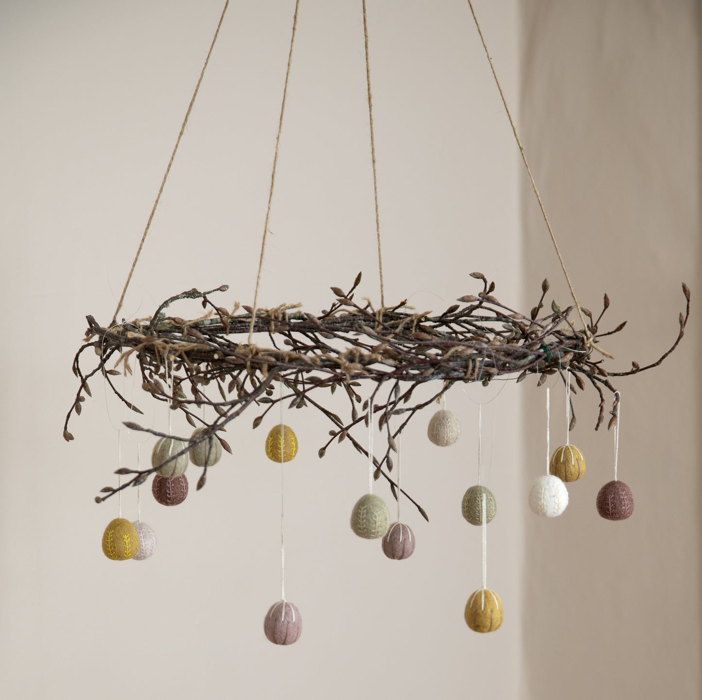 Gry&Sif-eggs-clay-3pk-garland-embroidery