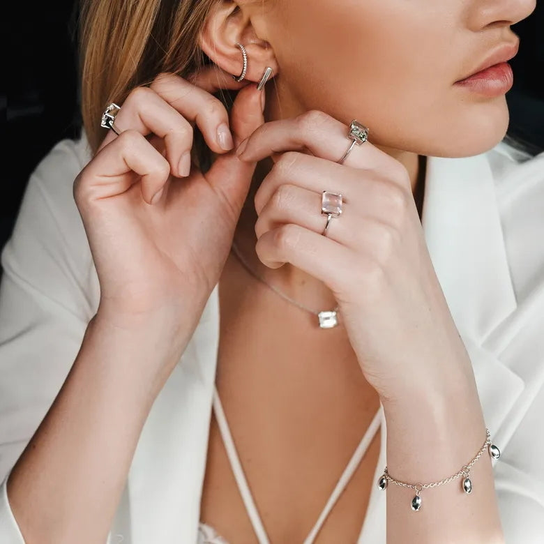 EfvaAttling-little-thin-earrings