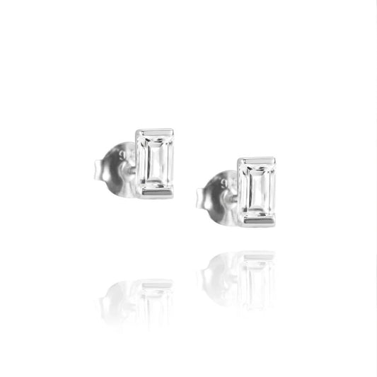 EfvaAttling-a-clear-dream-studs