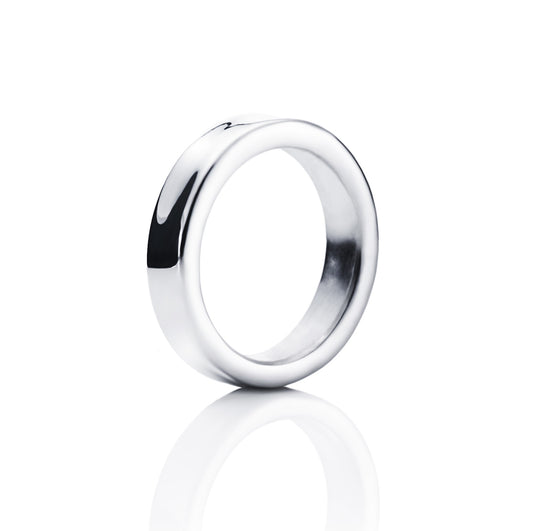 EfvaAttling-moonwalk-ring
