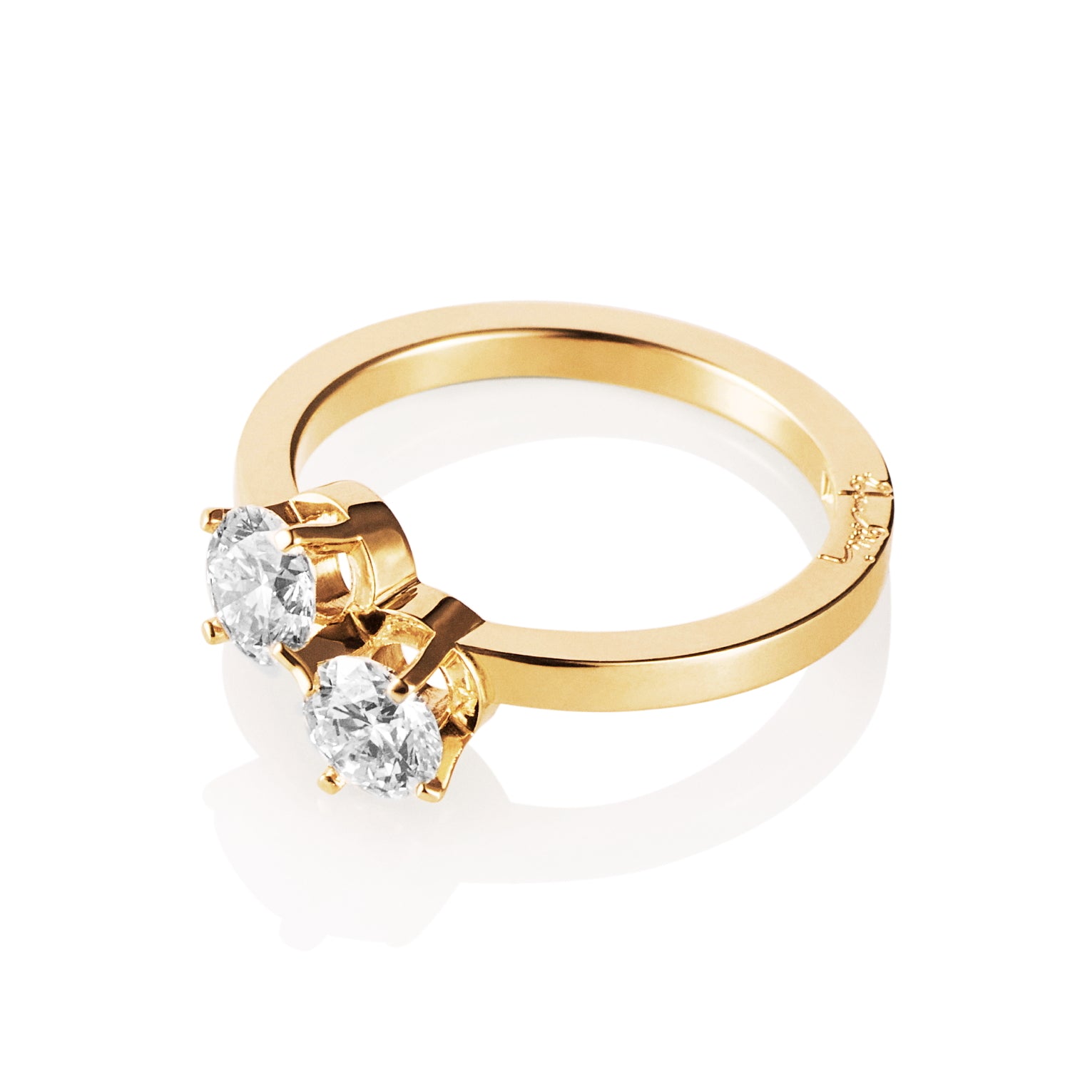 EfvaAttling-twin-star-ring