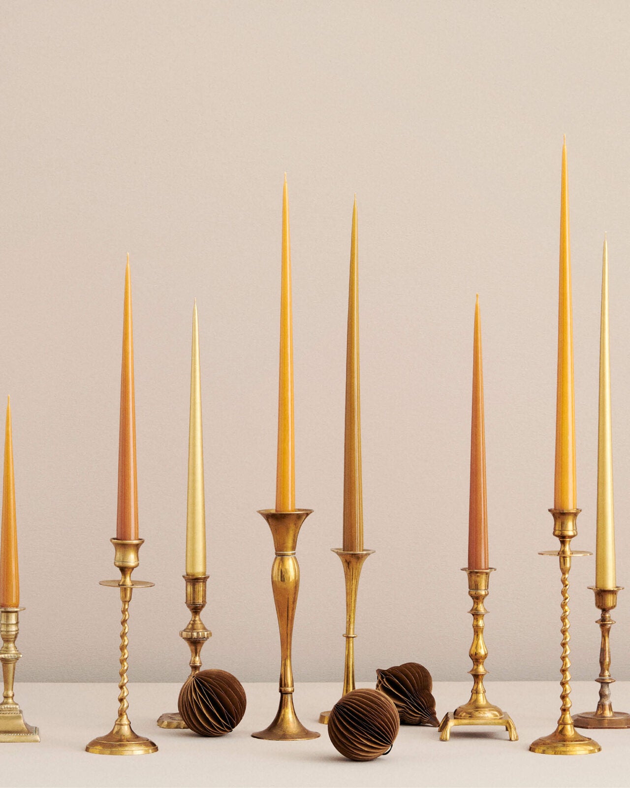 Taper Candles 32cm 8h gold
