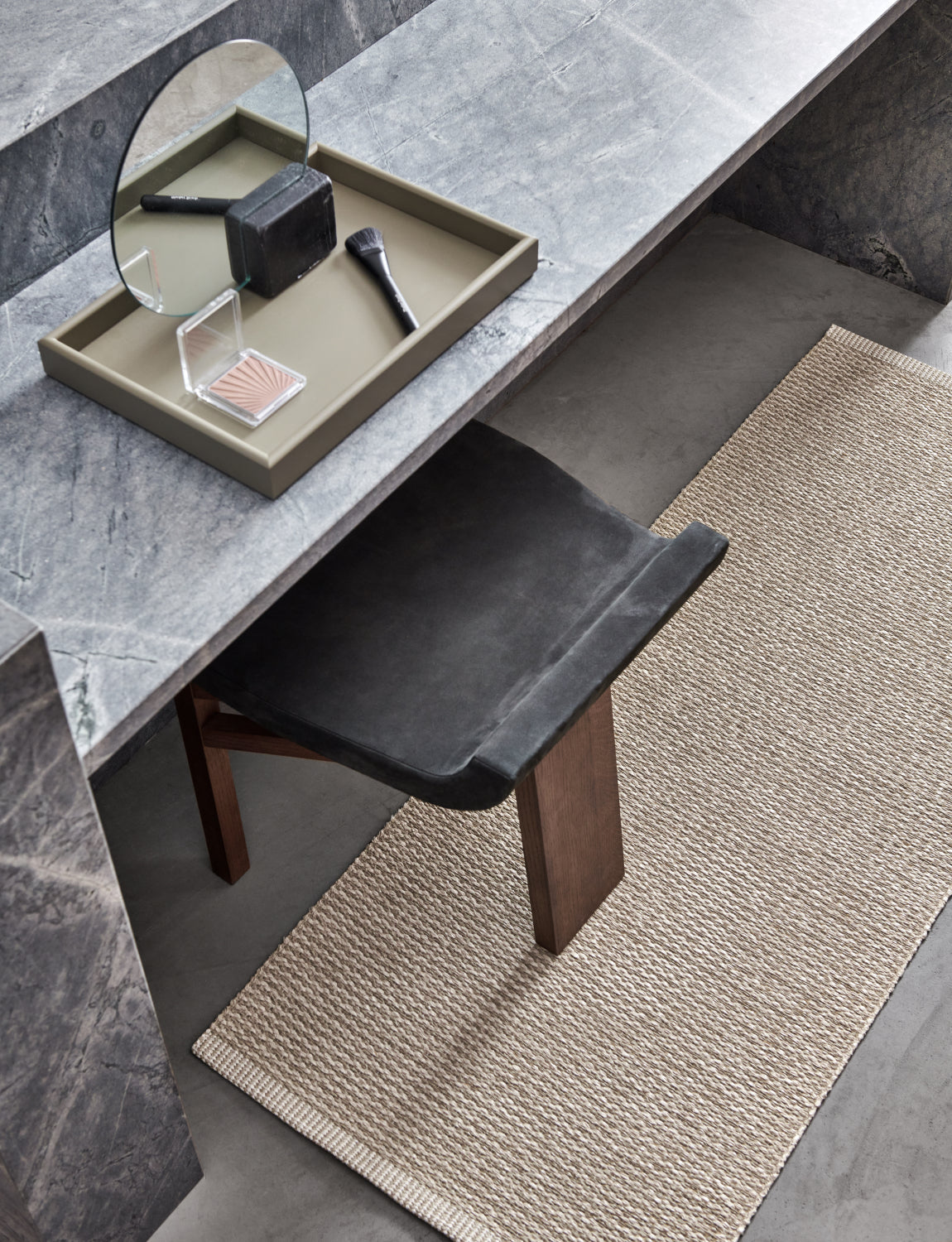 Pappelina-mono-rug-sand140x200