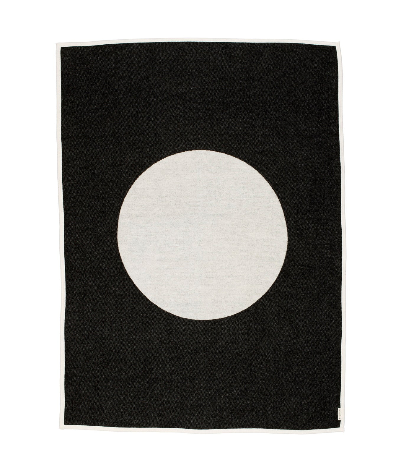 Pappelina-vera-blanketBlack